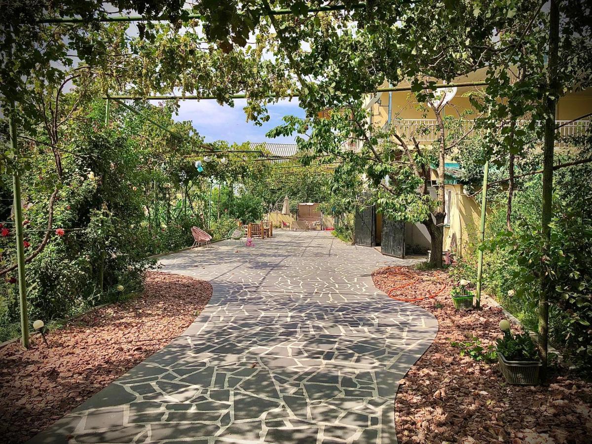 גורי Ekas Rosengarten מראה חיצוני תמונה